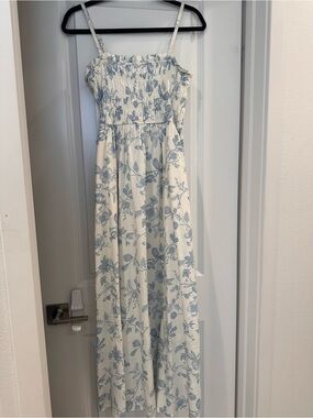Universal Thread Cream Maxi Dress with Light Blue Floral Print